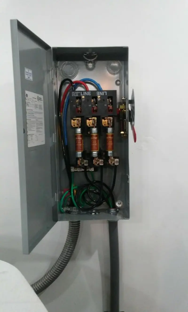 Three-phase disconnect switch installed for Electrical Wiring & Rewiring in West Bradenton